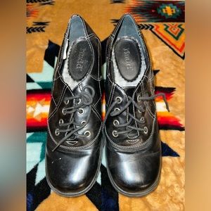 Women’s Mudd Heels